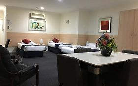 Lakeview Motor Inn